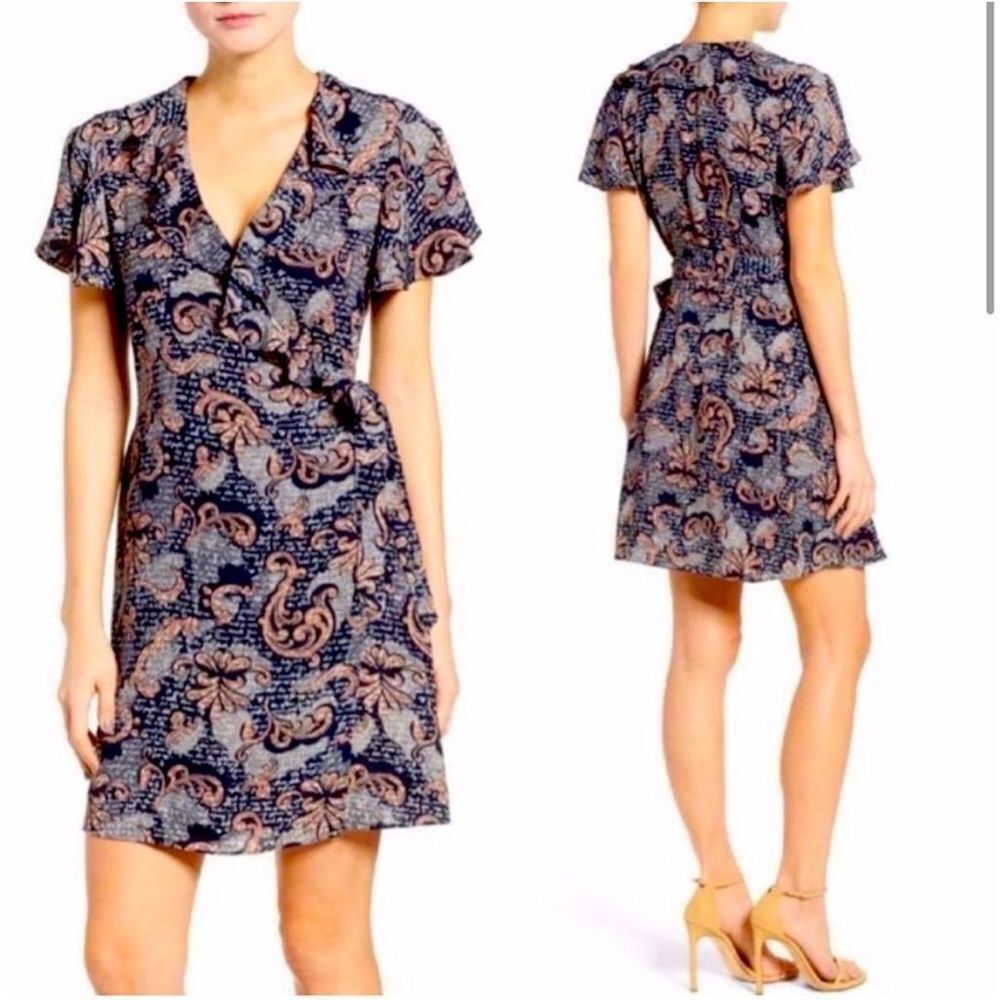 Chelsea28 Print Ruffle Wrap Dress Size Small Women’s Navy - Picture 10 of 10